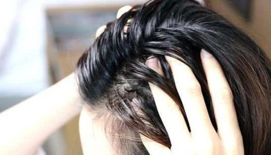 10 Cách Chăm Sóc Tóc Bằng Dầu Dừa Hiệu Quả Giúp Tóc Mọc Nhanh, Mềm Mại