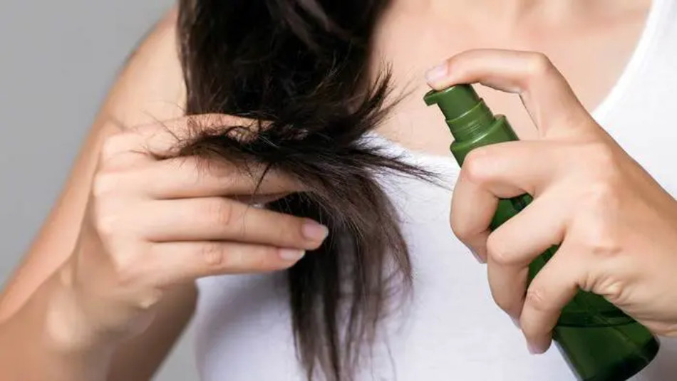 11 cách giữ tóc mái vào nếp bền đẹp mọi lúc, mọi nơi