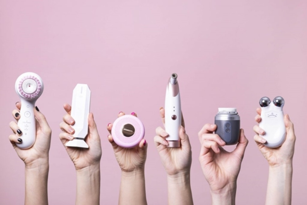11 Dụng Cụ Chăm Sóc Da Mặt Cần Thiết Cho Phái Đẹp