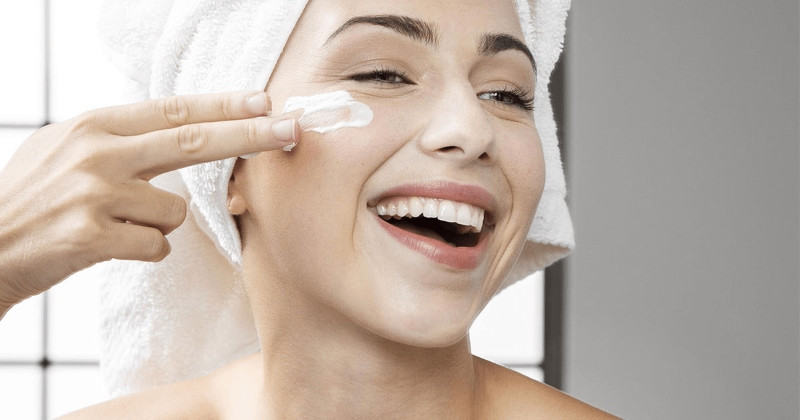15 Cách Giữ Ẩm Cho Da Mặt Hiệu Quả Từ Thiên Nhiên