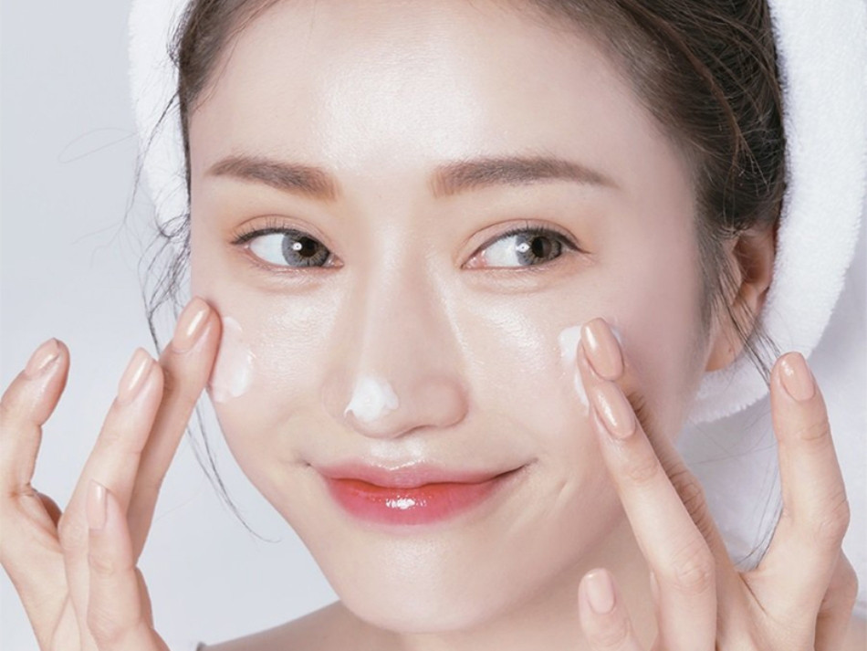 7 Cách Dưỡng Ẩm Da Mặt Hiệu Quả Vào Mùa Đông