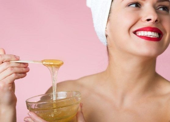 Bỏ túi 14 cách làm đẹp từ mật ong đơn giản để có làn da mịn màng