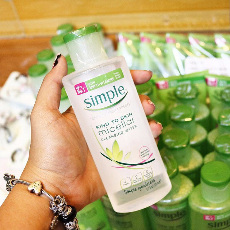 Cleansing Lotion là gì? Ý nghĩa của nó trong quy trình chăm sóc da?