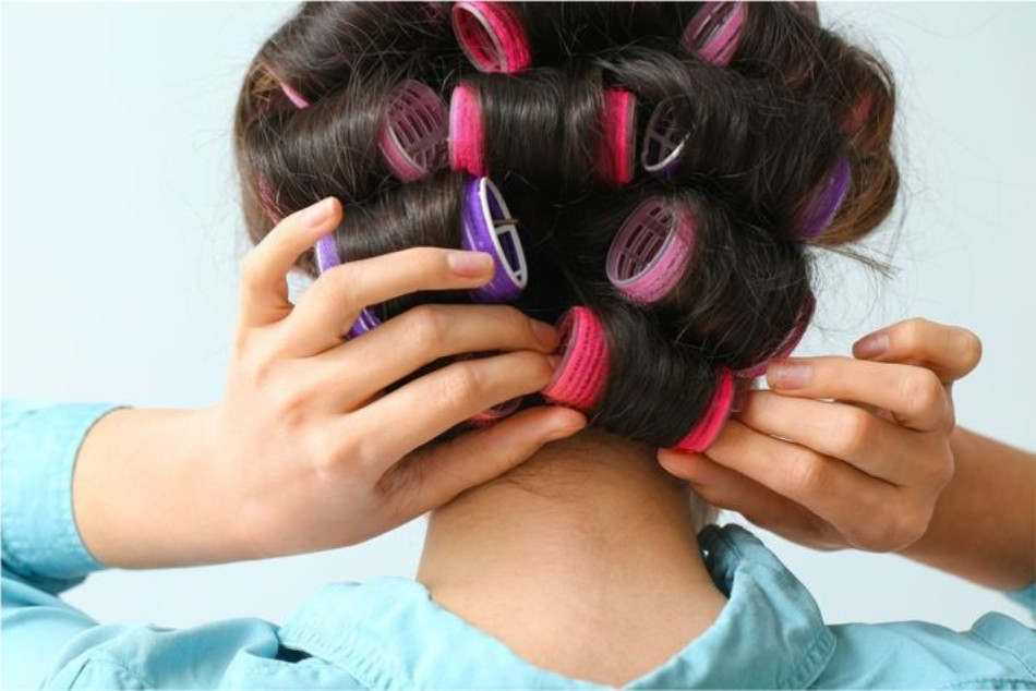 Hướng dẫn cách dưỡng tóc uốn không bị xù, vào nếp đẹp và bền lâu