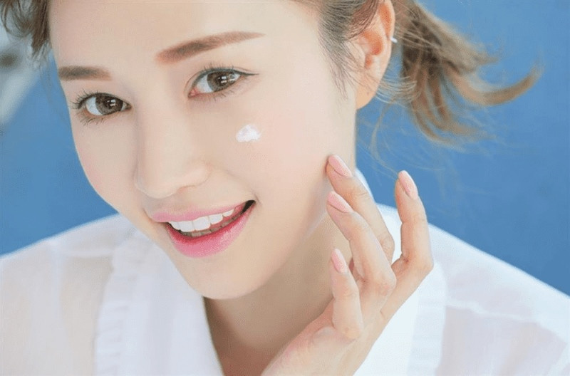 Hướng dẫn sử dụng kem dưỡng ẩm đúng cách để làn da bạn luôn mềm mại