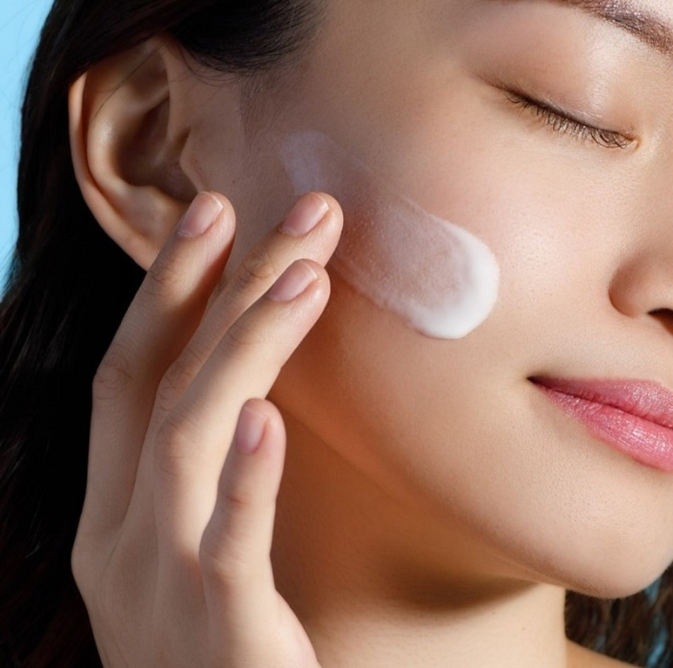 Kem chống nắng có làm trắng da không? Giải đáp chuyên gia