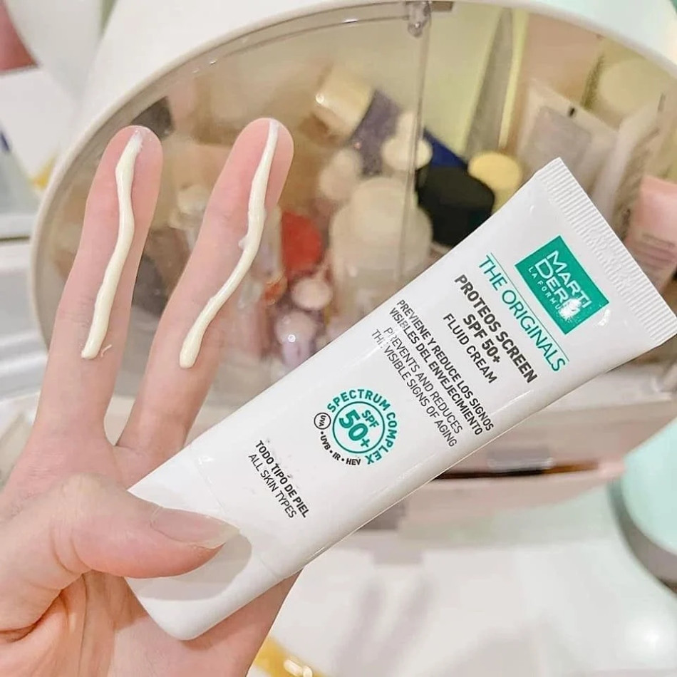 Review TOP 12 Kem chống nắng chống nước mùa hè tốt nhất 2024