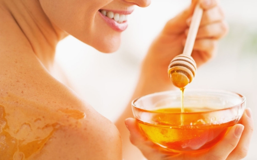 Tìm hiểu 14 công dụng của mật ong trong làm đẹp mà bạn chưa biết