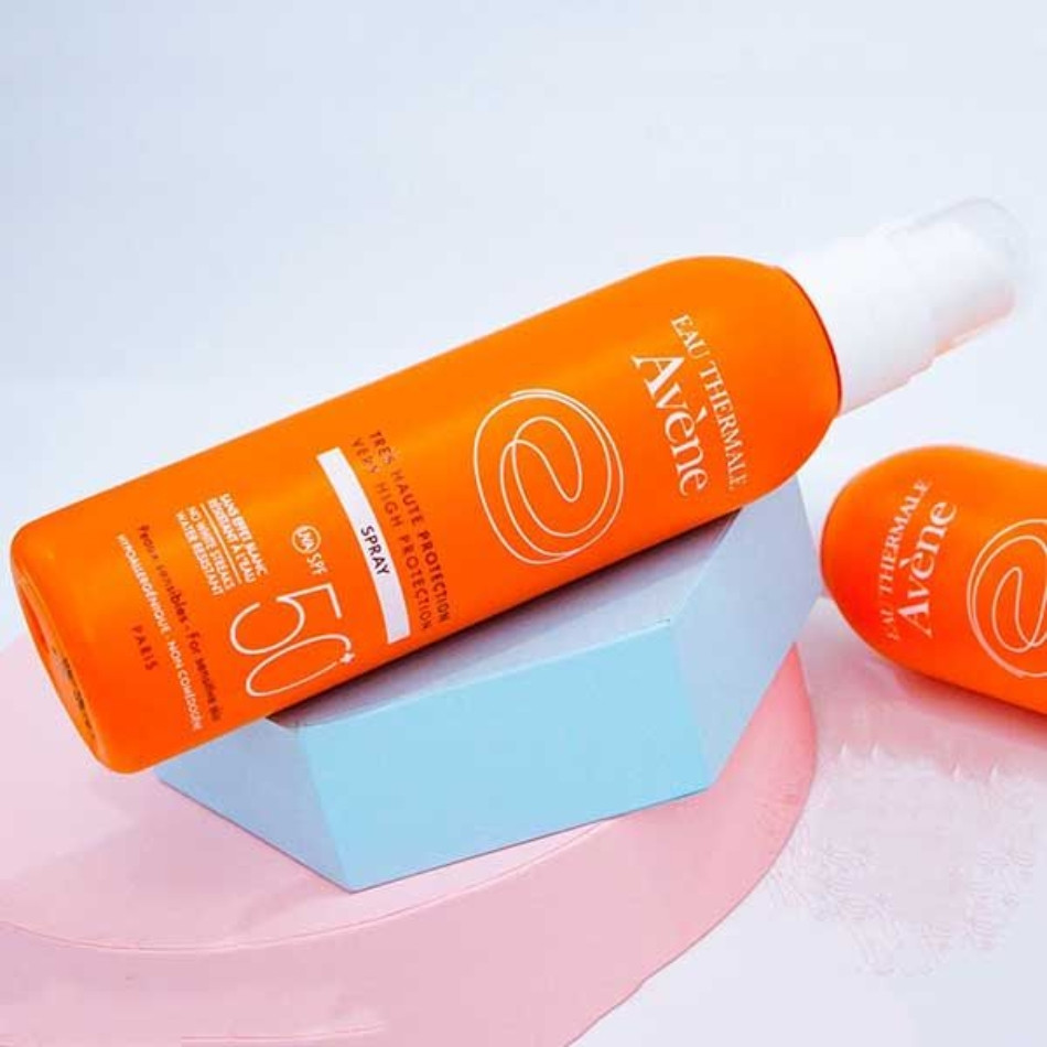 Top 15 kem chống nắng dạng xịt tốt nhất được ưa chuộng 2024