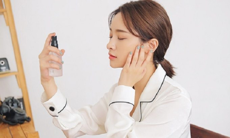 Xịt khoáng sau bước nào trong chu trình skincare là đúng?